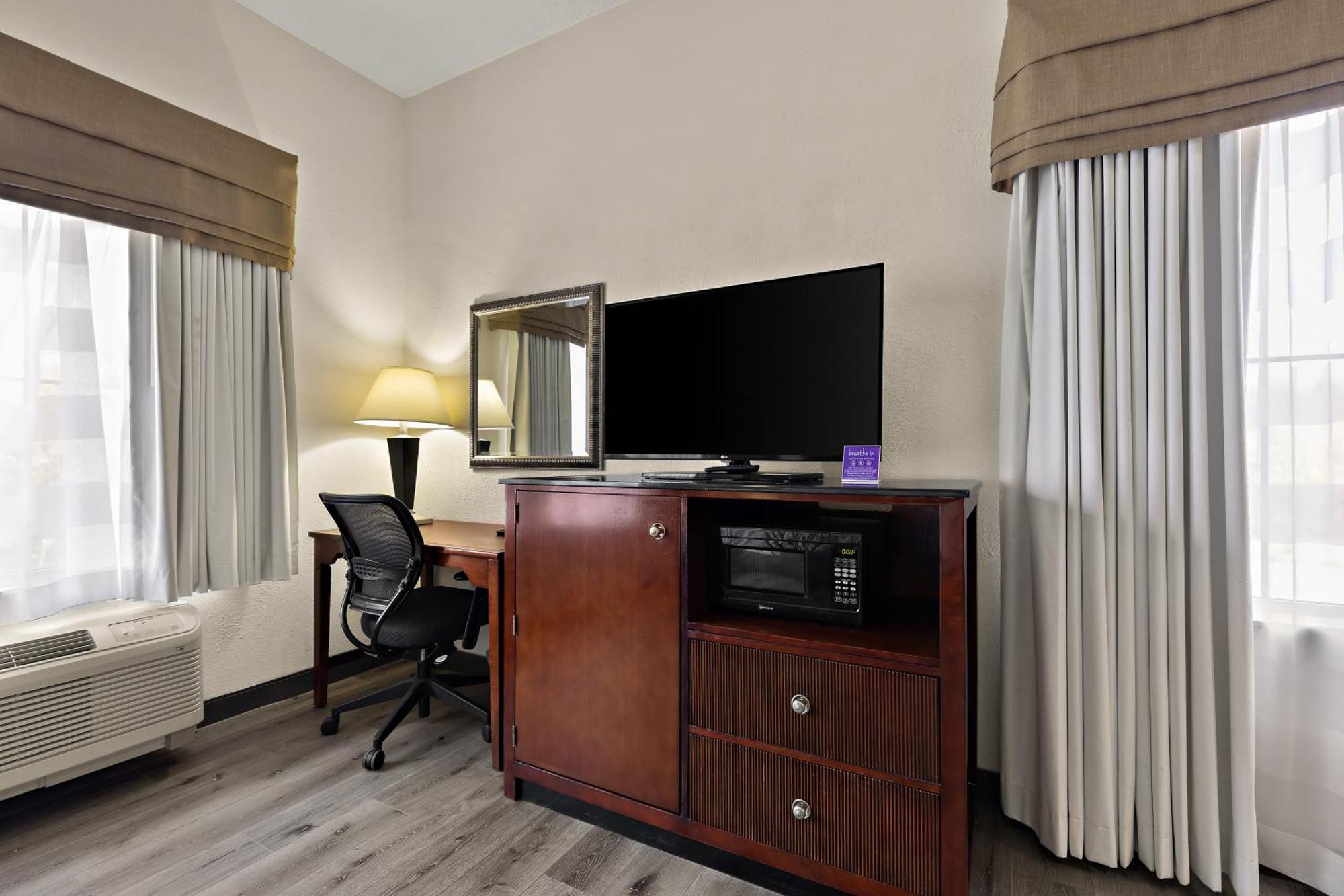Sleep Inn & Suites Near Joint Base Andrews-Washington Area Morningside Екстериор снимка