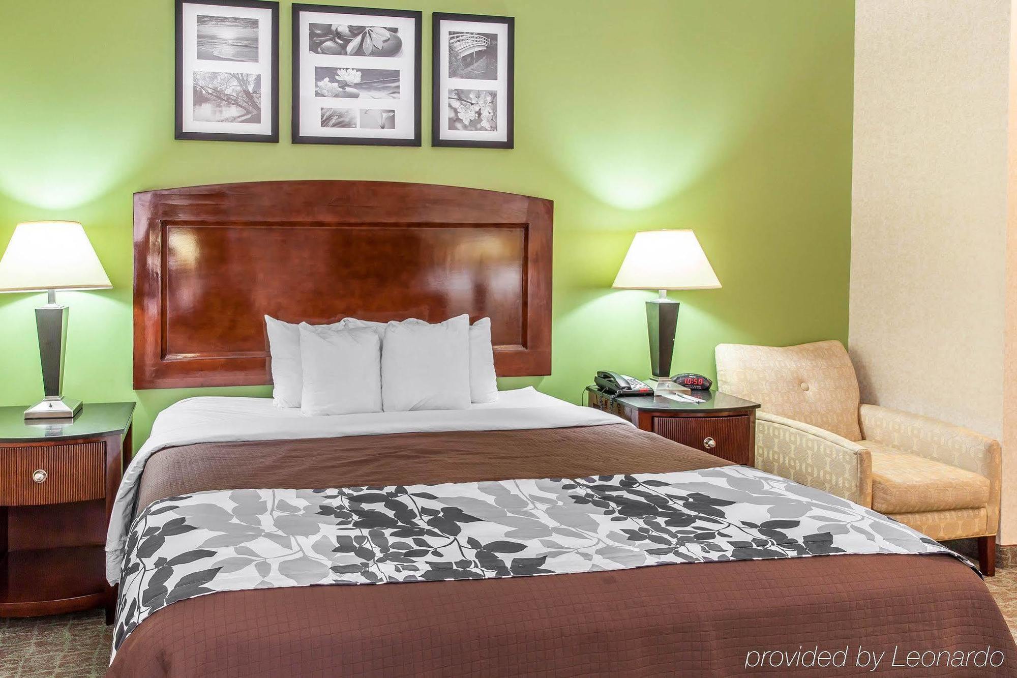 Sleep Inn & Suites Near Joint Base Andrews-Washington Area Morningside Екстериор снимка