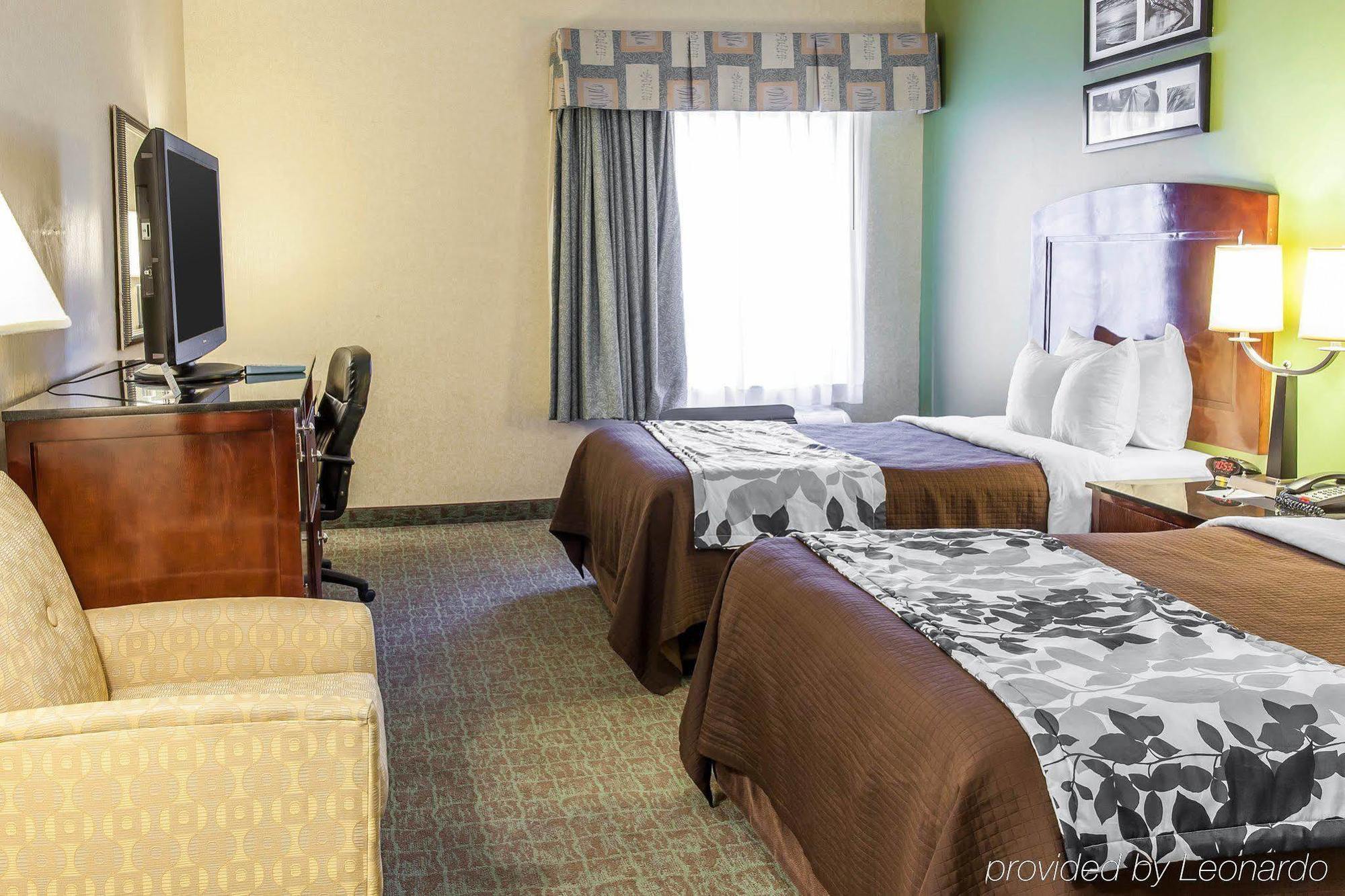 Sleep Inn & Suites Near Joint Base Andrews-Washington Area Morningside Екстериор снимка