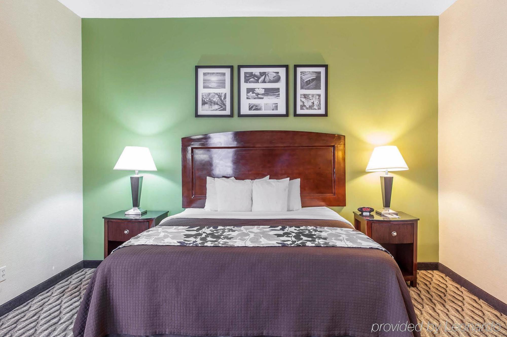 Sleep Inn & Suites Near Joint Base Andrews-Washington Area Morningside Екстериор снимка