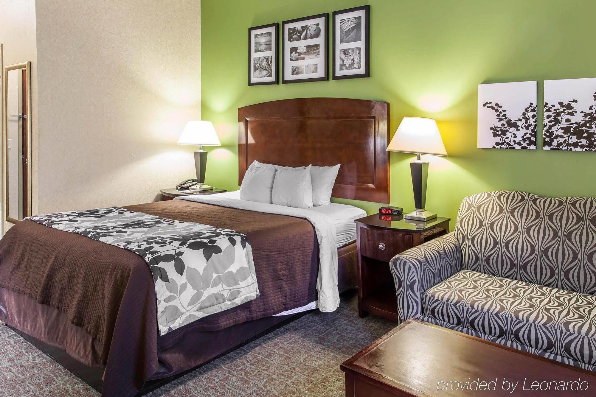 Sleep Inn & Suites Near Joint Base Andrews-Washington Area Morningside Екстериор снимка