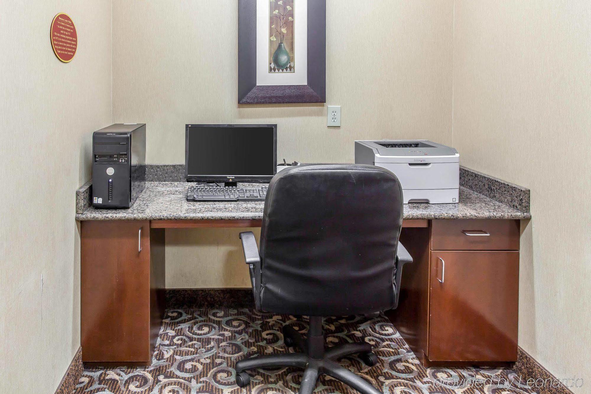 Sleep Inn & Suites Near Joint Base Andrews-Washington Area Morningside Екстериор снимка